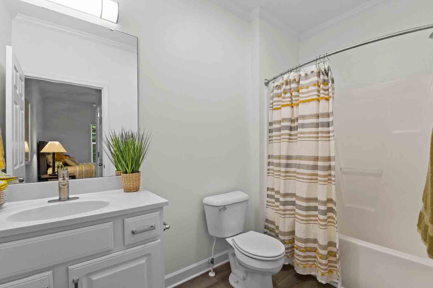 blue-hill-raleigh-nc-apartment-2