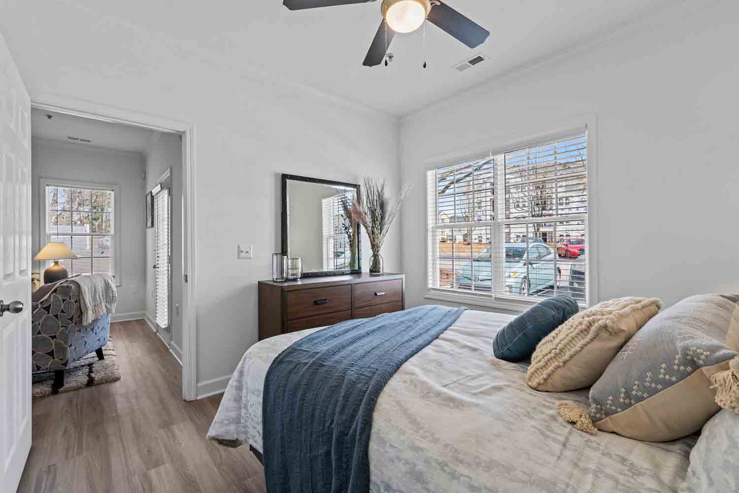 blue-hill-raleigh-nc-apartment-3